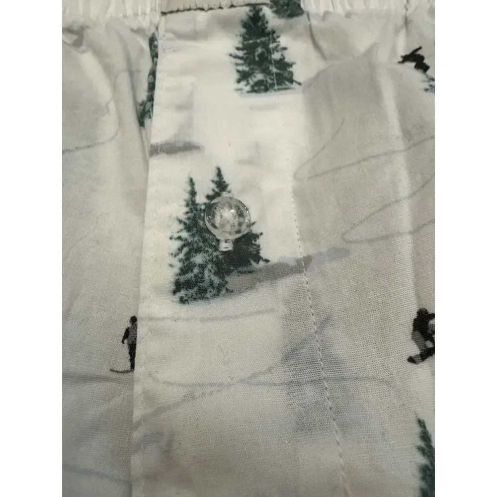 American Eagle white boxer shorts with green pine trees black skiers XS 26-28